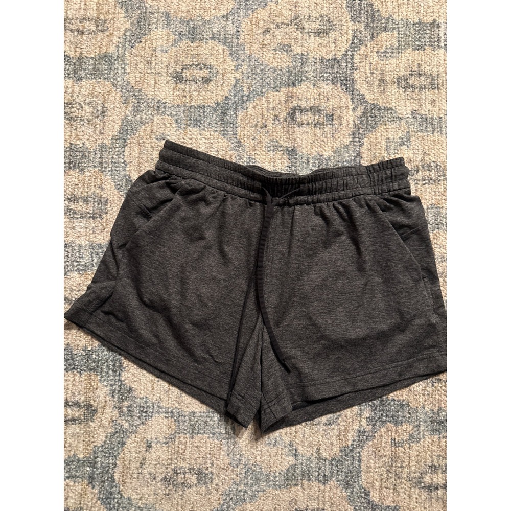 Lululemon Soft Jersey Relaxed-Fit Mid-Rise Short 4" Gray Size 6